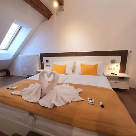 Mariánská 4*